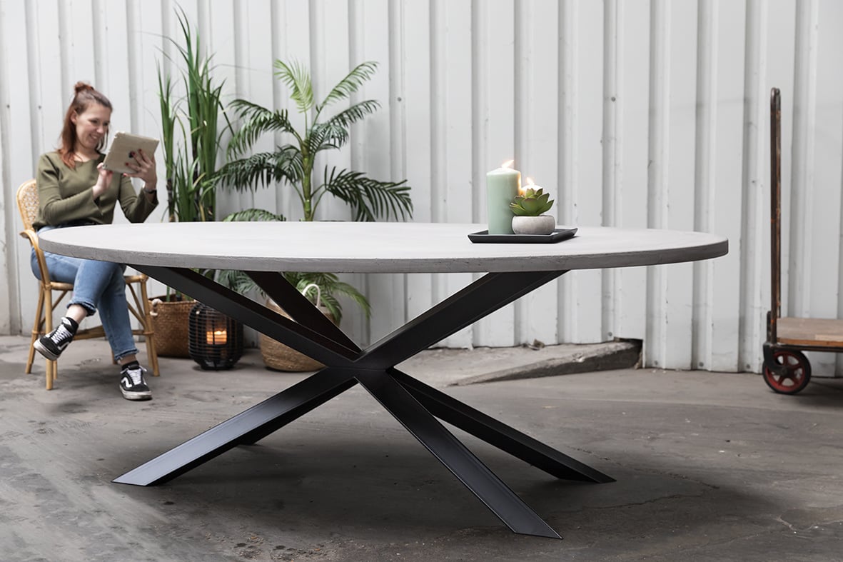 Eettafel betonlook
